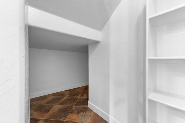 Building Photo - 2771 E Wisteria Dr