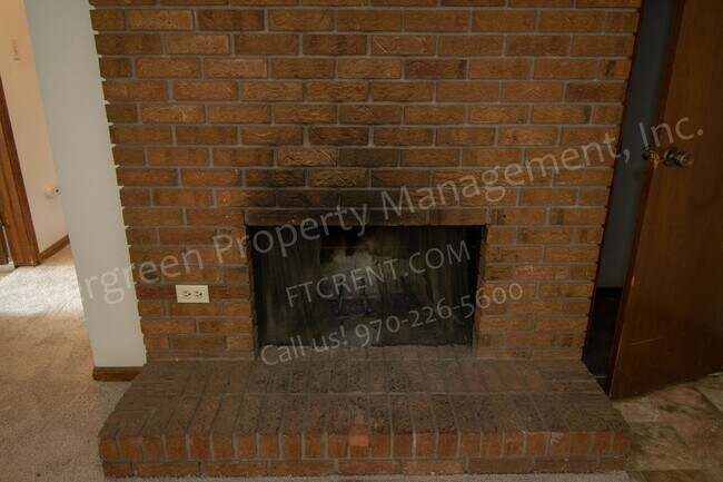 Building Photo - 1636 E Pitkin St