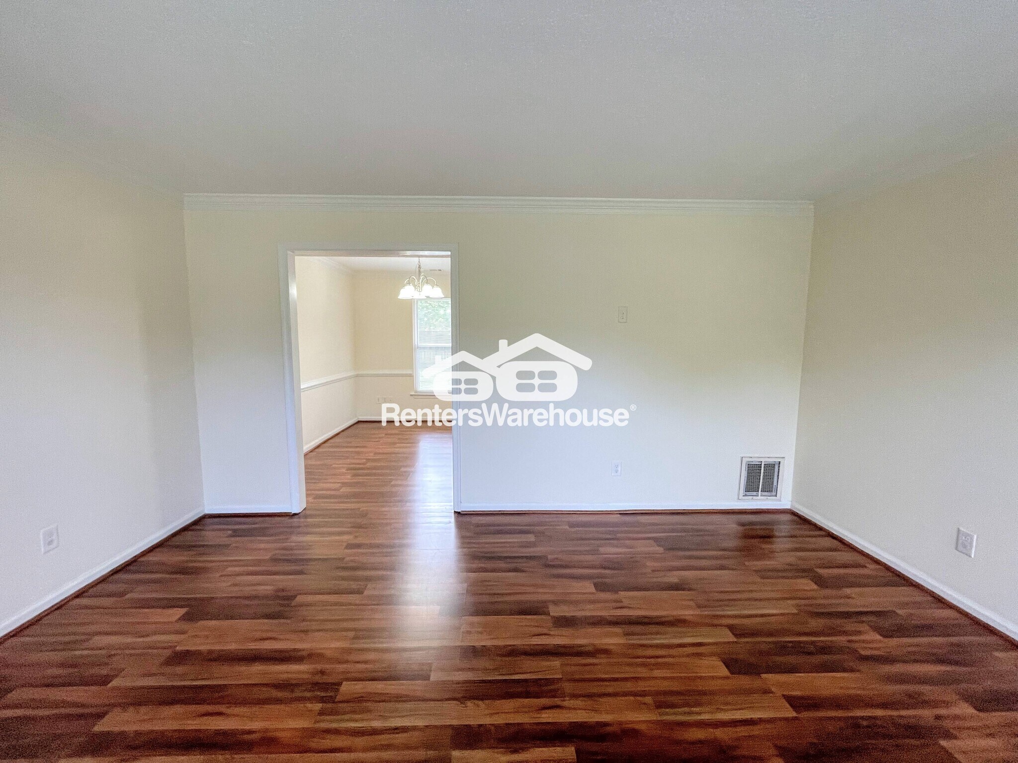 Building Photo - 1724 Rexton St