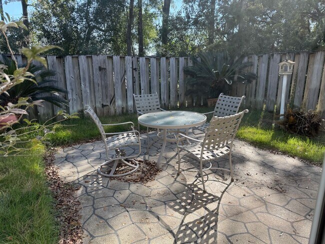 Building Photo - 2779 Blairstone Ct