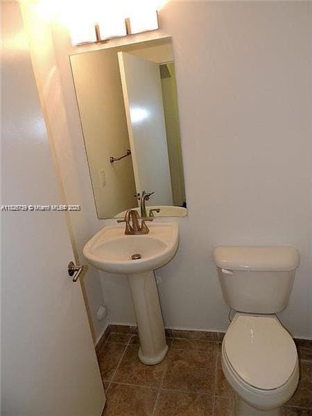 Building Photo - 4931 N Harbor Isles Dr