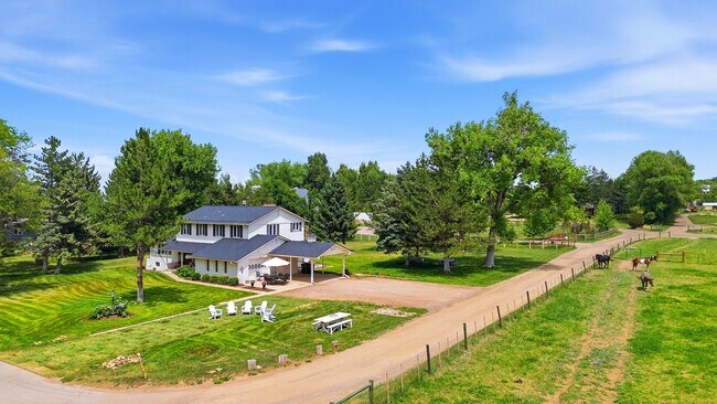 Building Photo - Charming Updated Farmhouse with Incredible Mountain Vistas