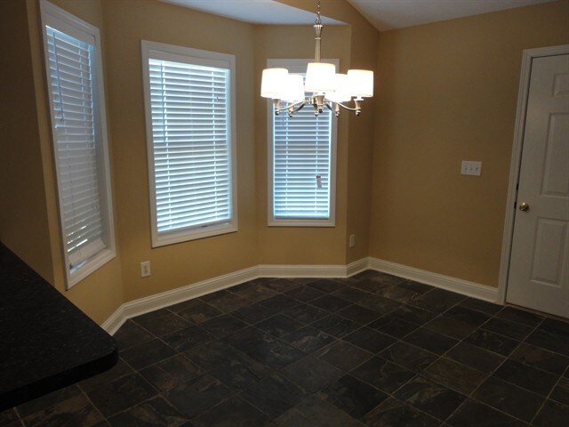 Building Photo - 2710 Meadow Gate Way