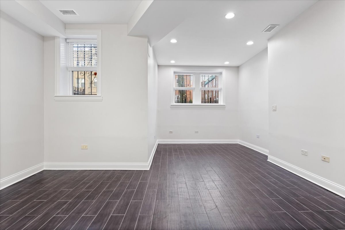 Building Photo - 4906 N Whipple St