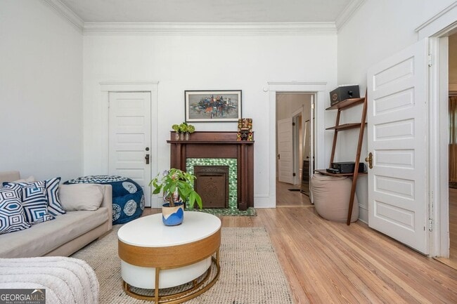 Building Photo - 242 Haralson Ave NE