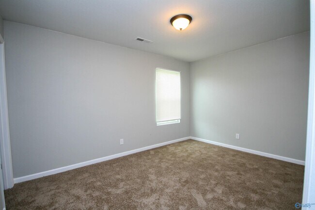 Building Photo - 138 Bayside Ln