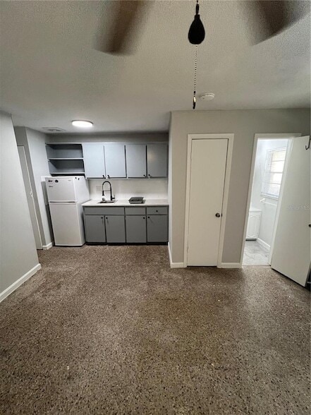 Primary Photo - 2514 E Jefferson St