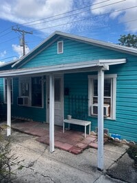 Building Photo - 415 41st St