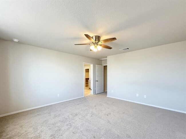 Building Photo - 163 Haywood Mnr