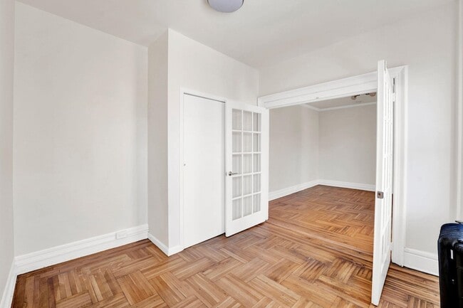 Building Photo - 275 Harrison Ave