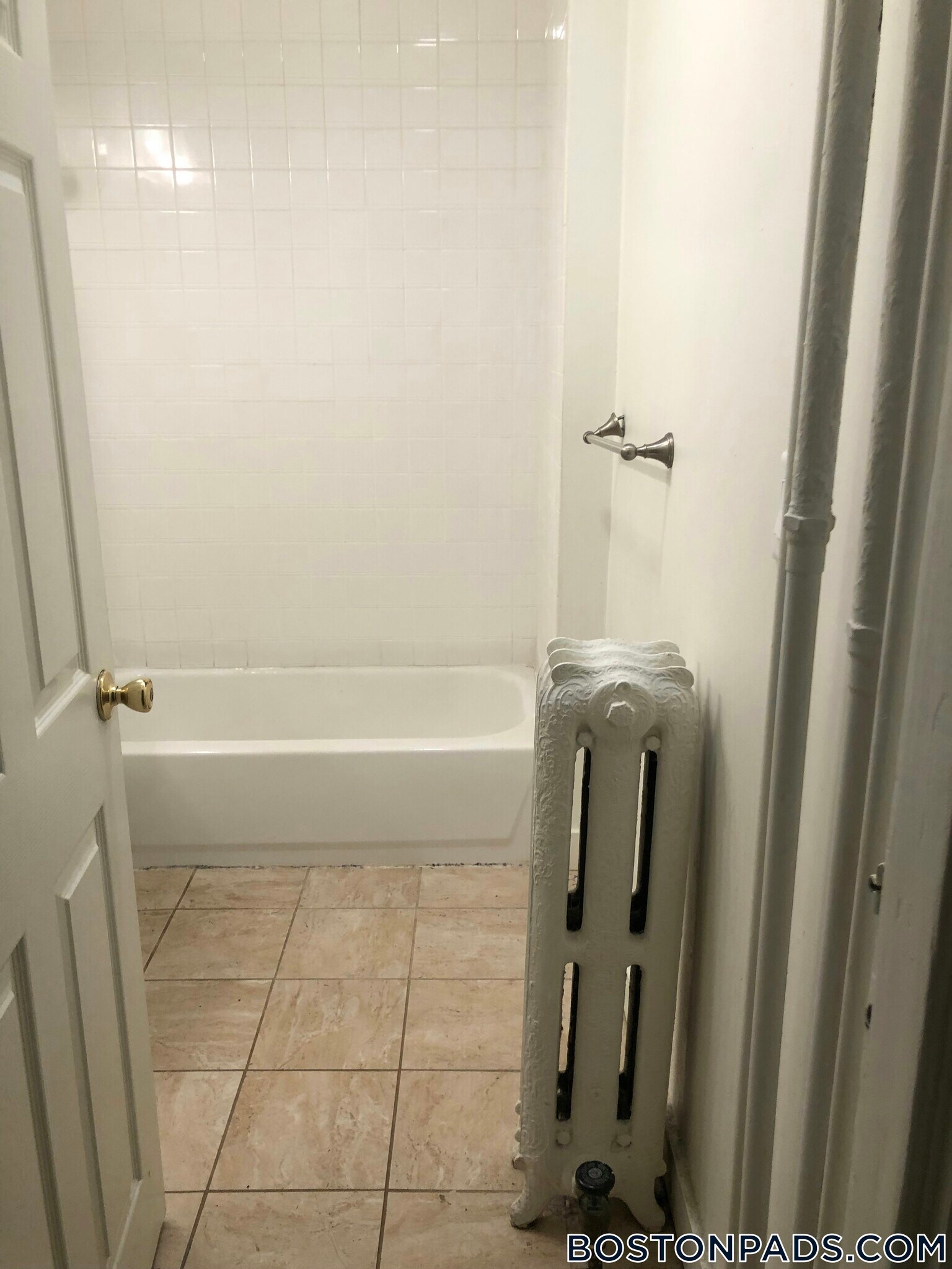 Building Photo - 32 Edgerly Rd