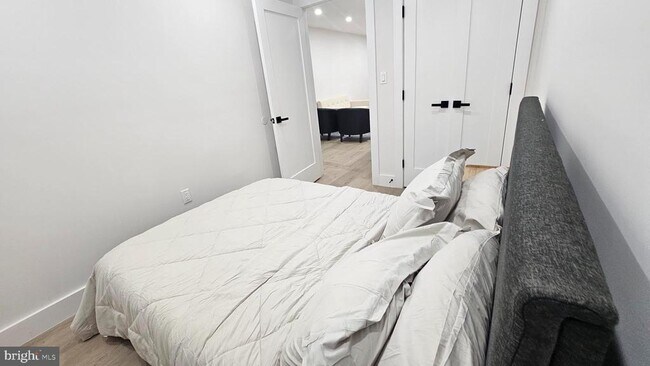 Building Photo - 3923 14th St NW