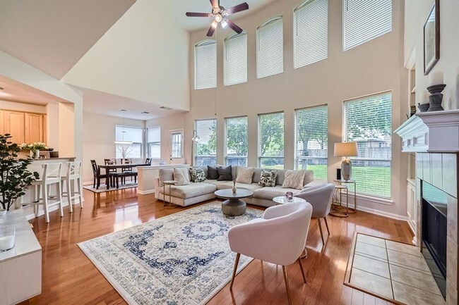 Primary Photo - 1011 Bretton Woods Dr
