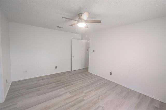 Building Photo - 5439 Pershing Ave