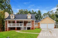 Building Photo - 429 Sugar Springs Way