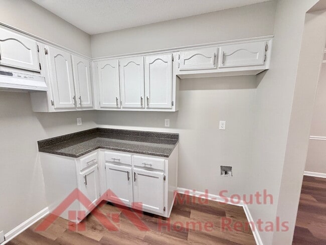 Building Photo - 2600 Wellons Ave