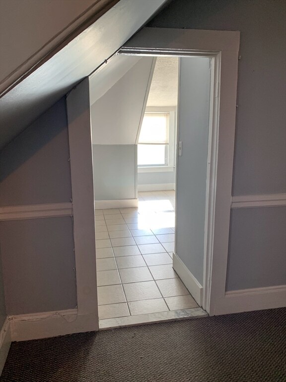 Building Photo - 96 Harrishof St