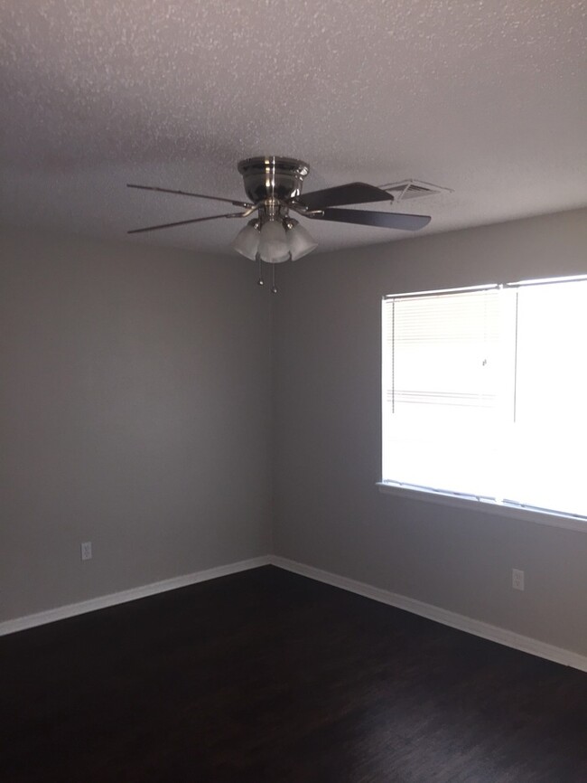 Building Photo - 4729 Spiva Drive, Del City, OK, USA
