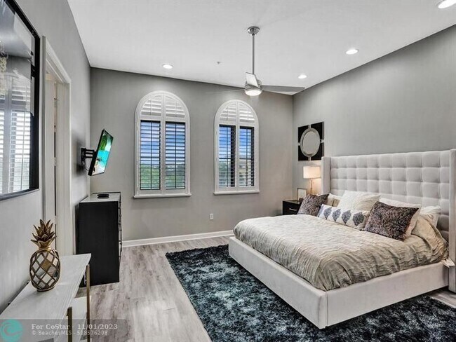 Building Photo - 2925 NW 126th