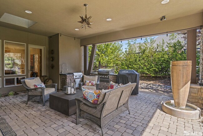 Building Photo - 14255 Sorrel Ln