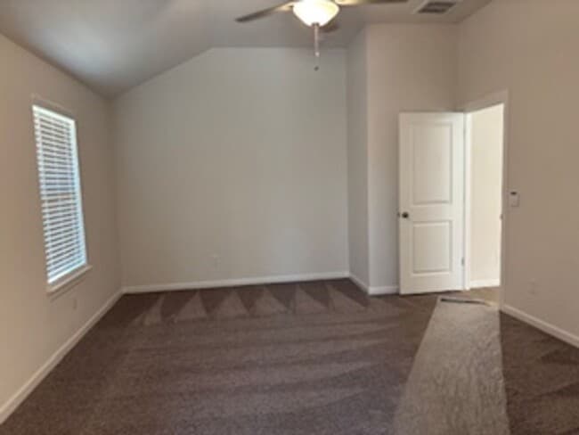 Building Photo - Beautiful New Home!