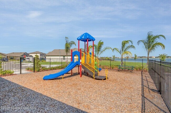 Building Photo - 1793 Farmhouse Rd SE