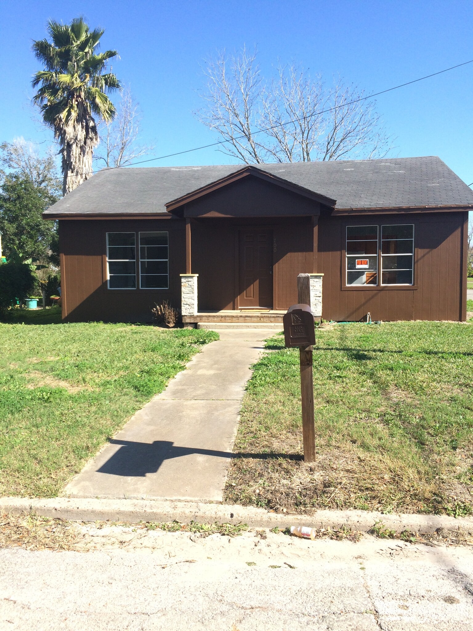 700 N Tyler *New metal roof- Coming soon! - 700 N Tyler