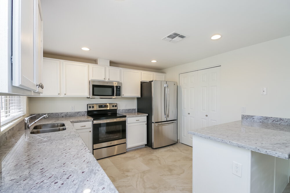 Building Photo - 2123 N Longmore St