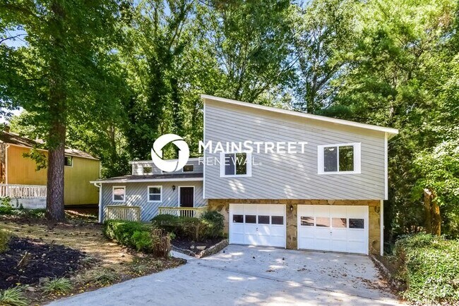 Building Photo - 3 Bedroom Pet-Friendly Home in Rex, GA with Main Street Renewal
