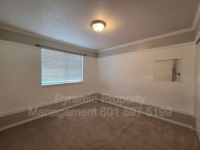 Building Photo - 2056 S 1600 W