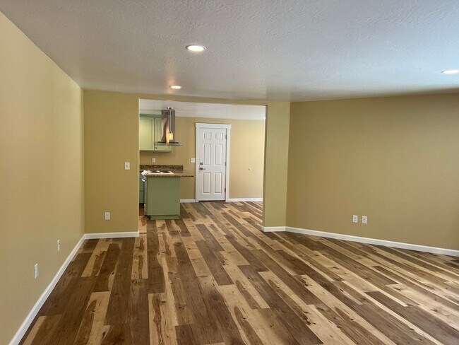 Building Photo - Newly remodeled three bedroom, two bath home - Available Late May