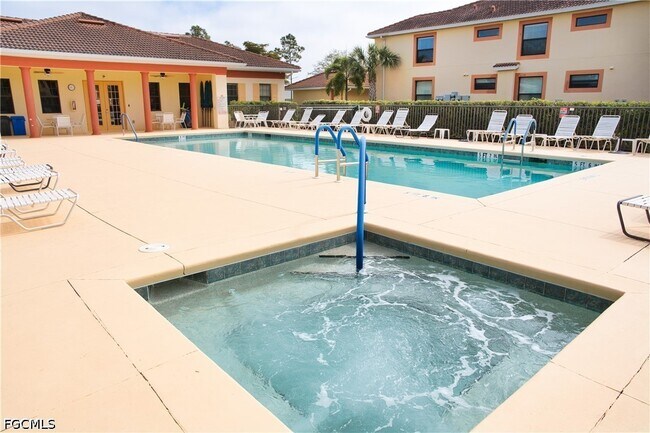 Building Photo - 13730 Julias Way