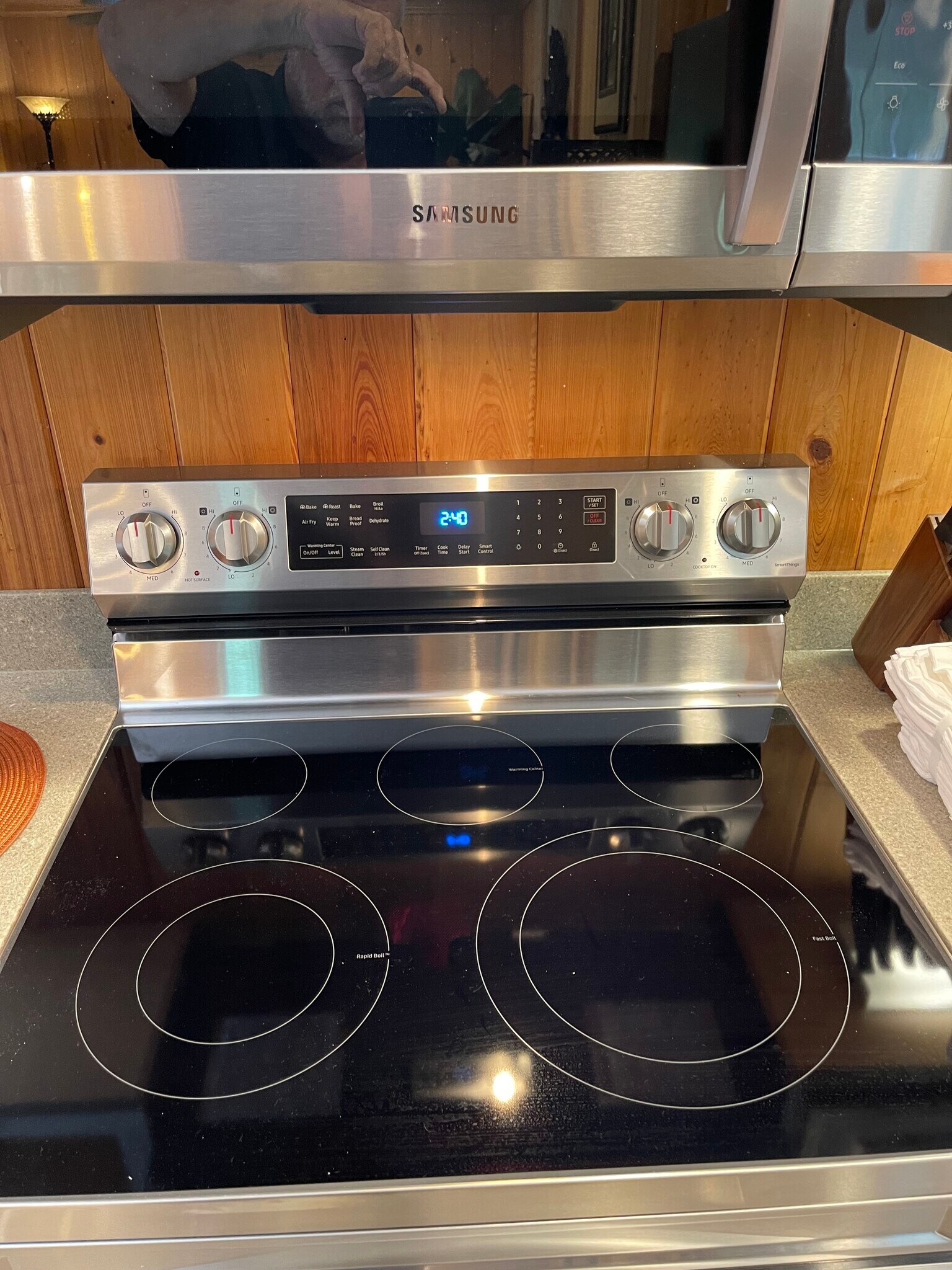 Building Photo - 2162 SW Perry Ter