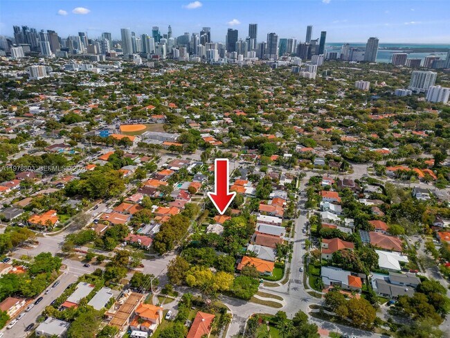 Building Photo - 1262 SW 15th Terrace