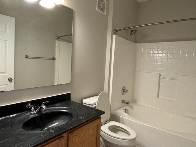 Building Photo - 1054 Reserve Way