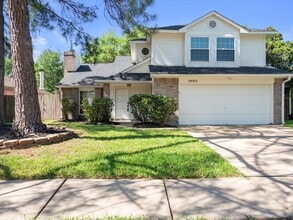 Building Photo - 16311 Salinas Ln
