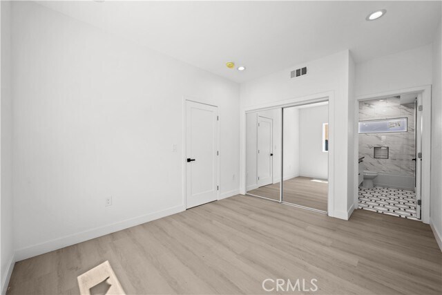 Building Photo - 648 N Boyle Ave