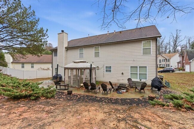 Building Photo - 345 Oxnard Cir SW