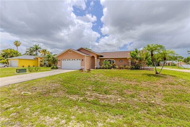 Building Photo - 9084 Caloosa Rd