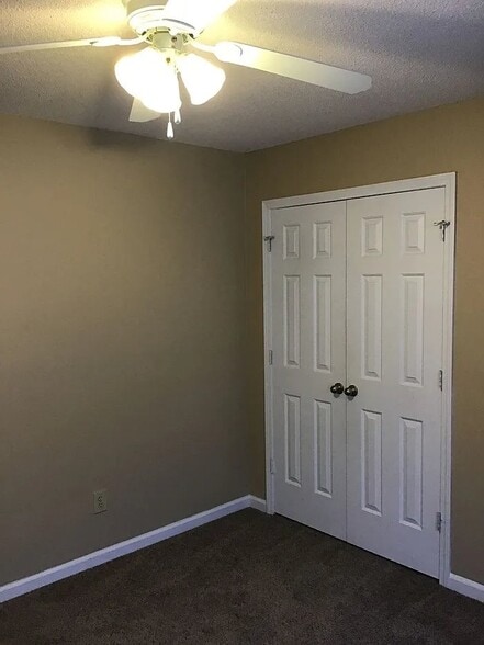 Building Photo - 220 Risdon Way