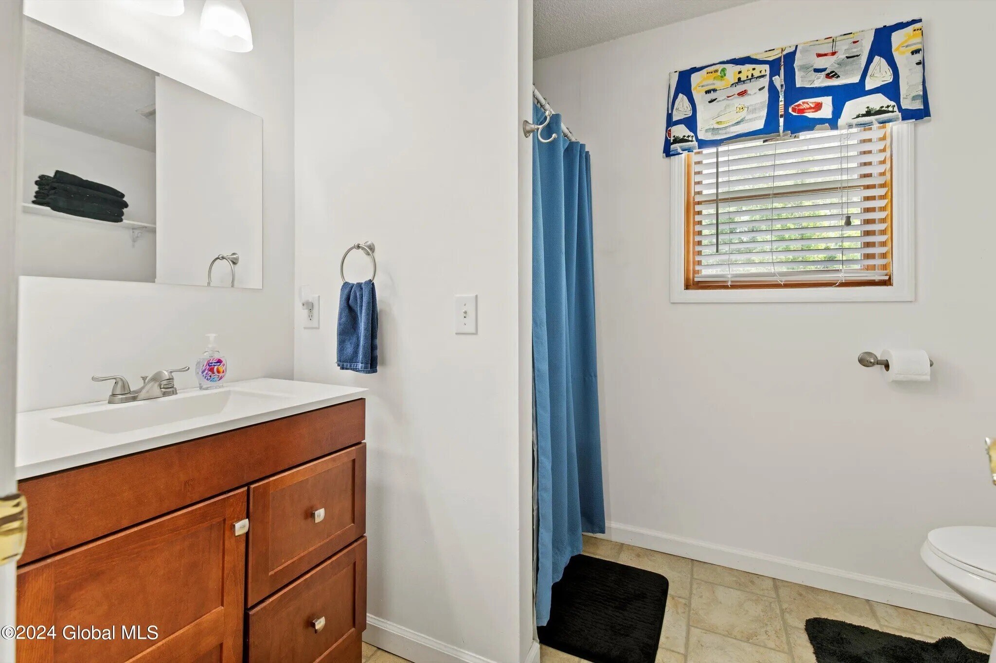 Building Photo - 1406 Route 9P