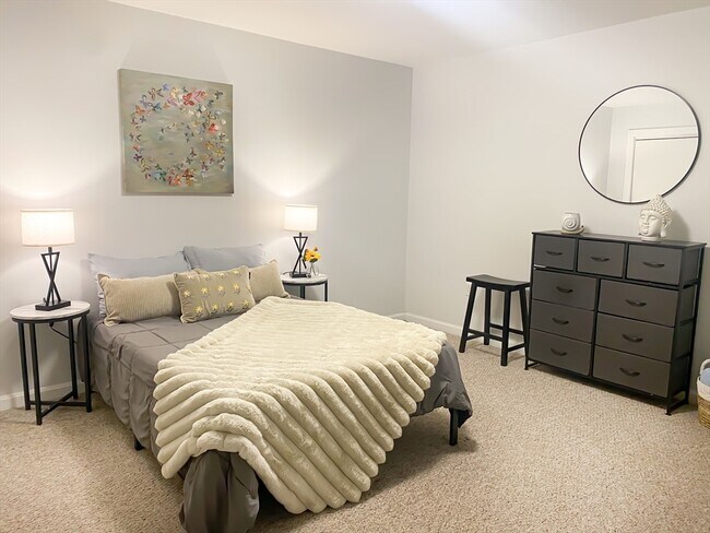 Building Photo - 1505 Commonwealth Ave