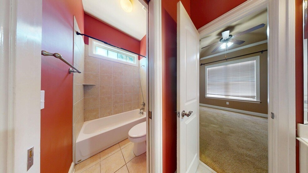 Building Photo - 461 Belmonte Dr