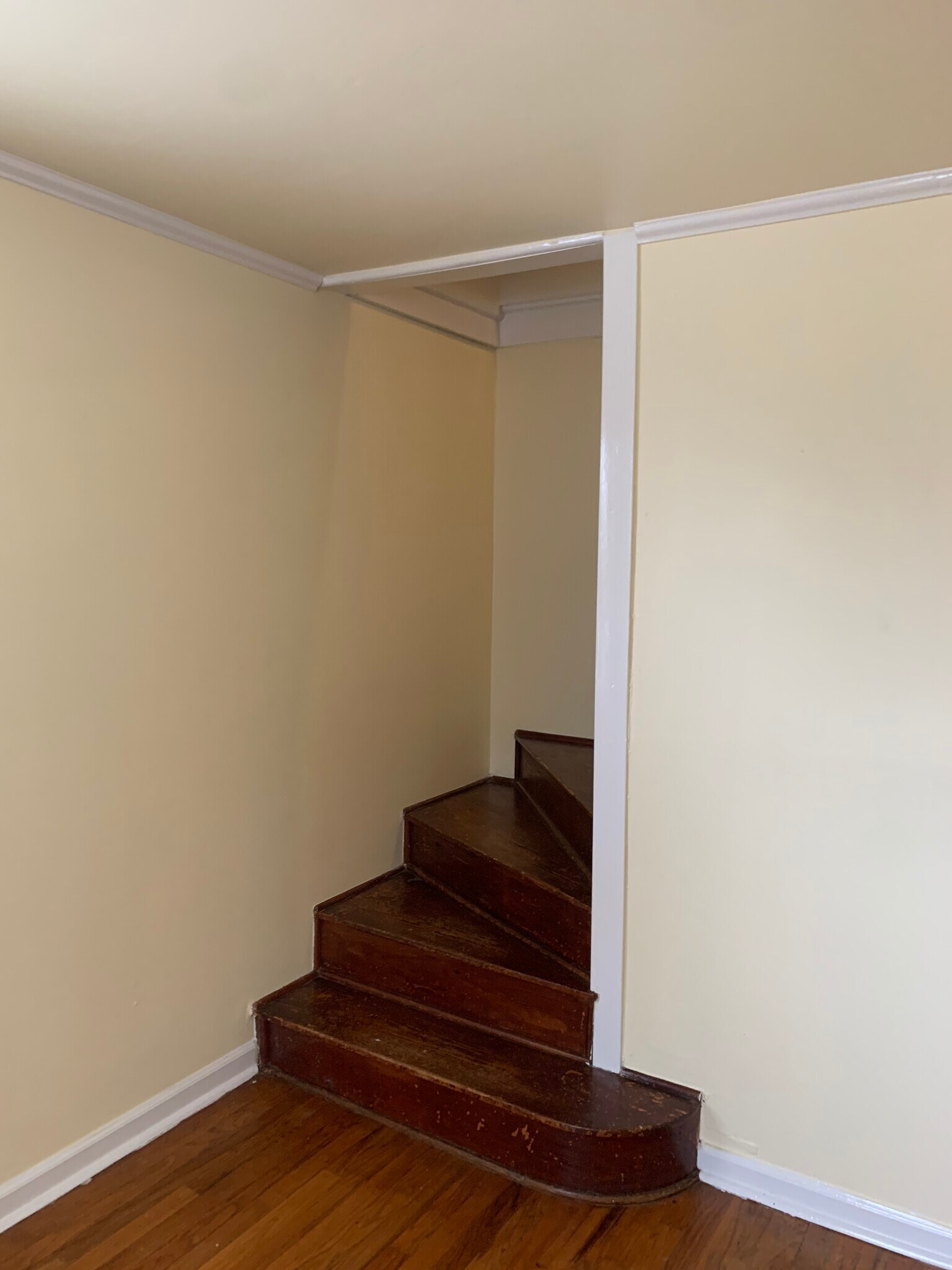 Living room stair entrance - 820 N Jackson St