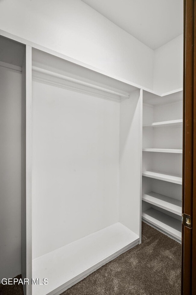 Building Photo - 11337 Ardelle Ave