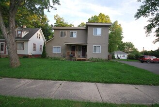 Building Photo - 1027 LaSalle Ave