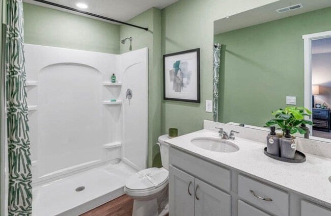 Building Photo - Move In Special - One month Free!! Brand N...
