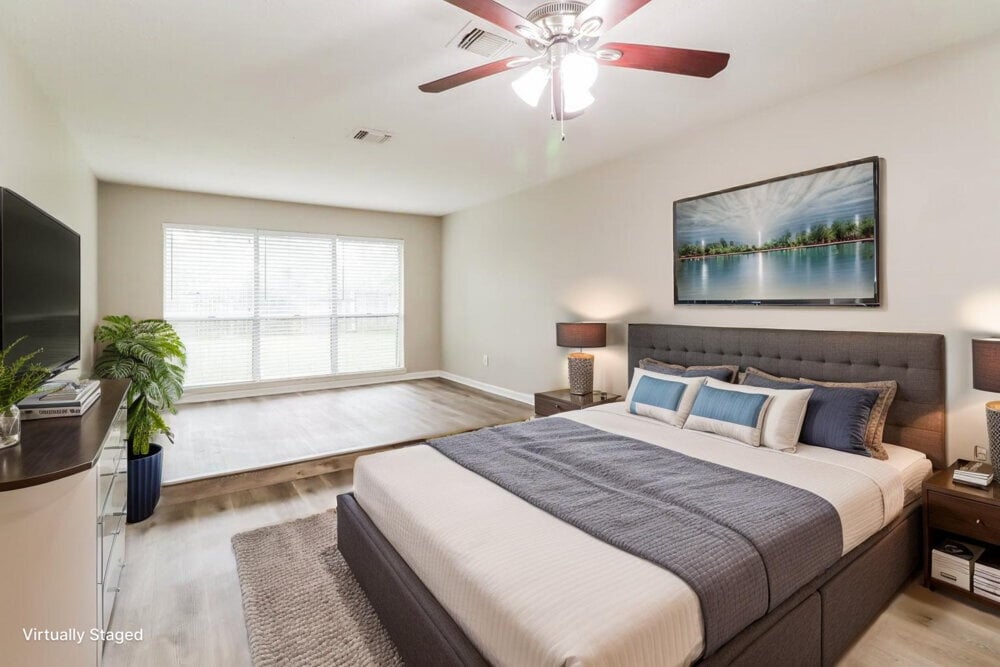 Building Photo - 7327 Shady Vale Ln