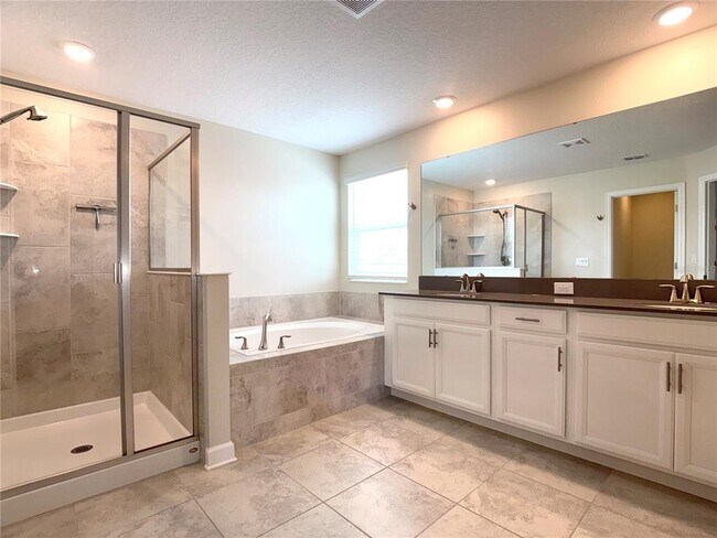 Building Photo - 2638 Camden Pk Lp