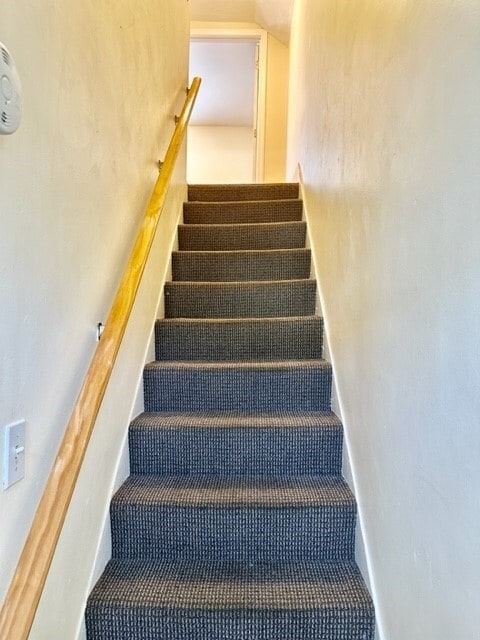 Building Photo - 170 Bow St